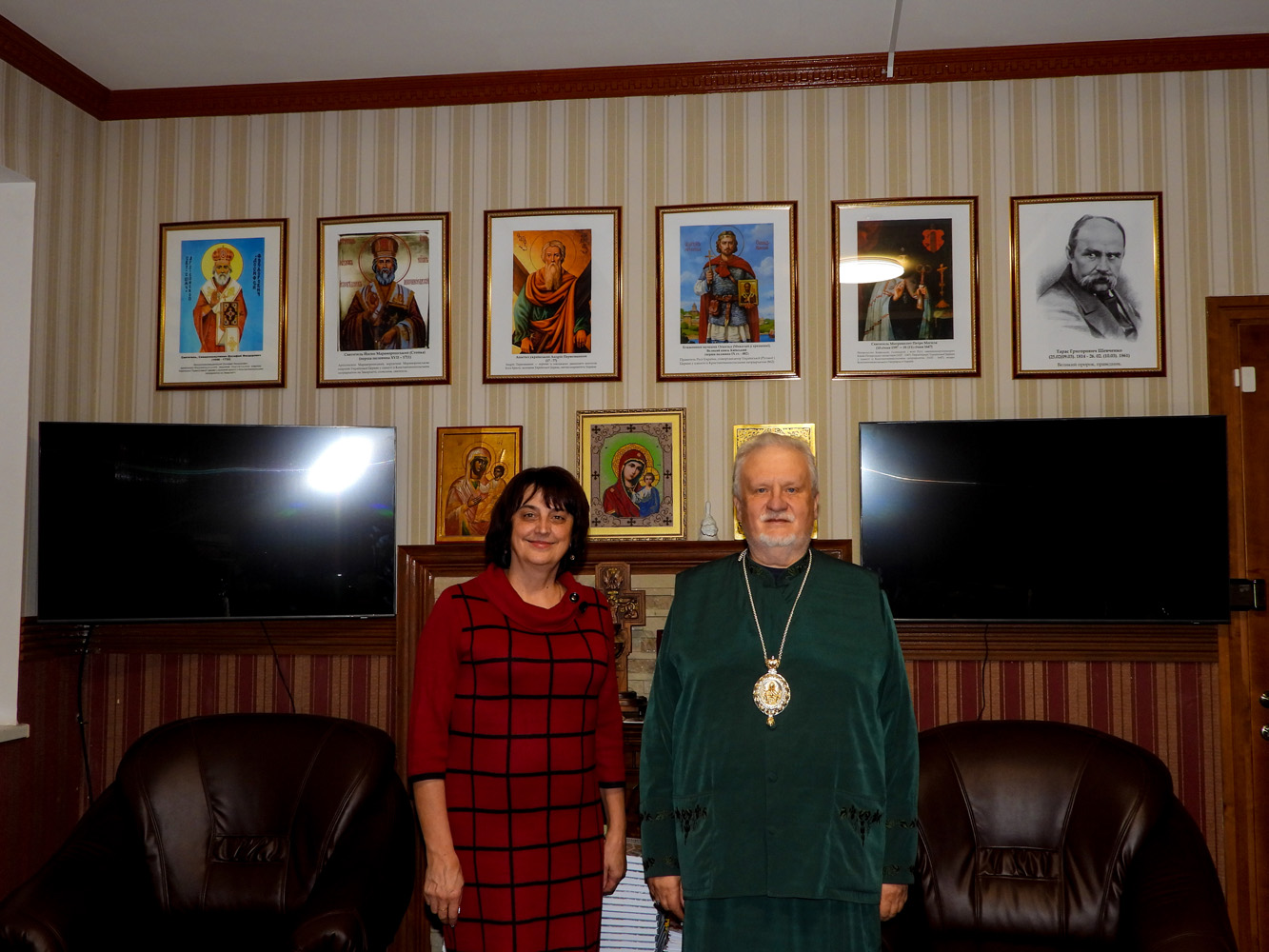 Єпископ Мукачівський і Карпатський Віктор Бедь провів зустріч з професором Марією Жабляк з питань реалізації програми «Українська духовна культура»
