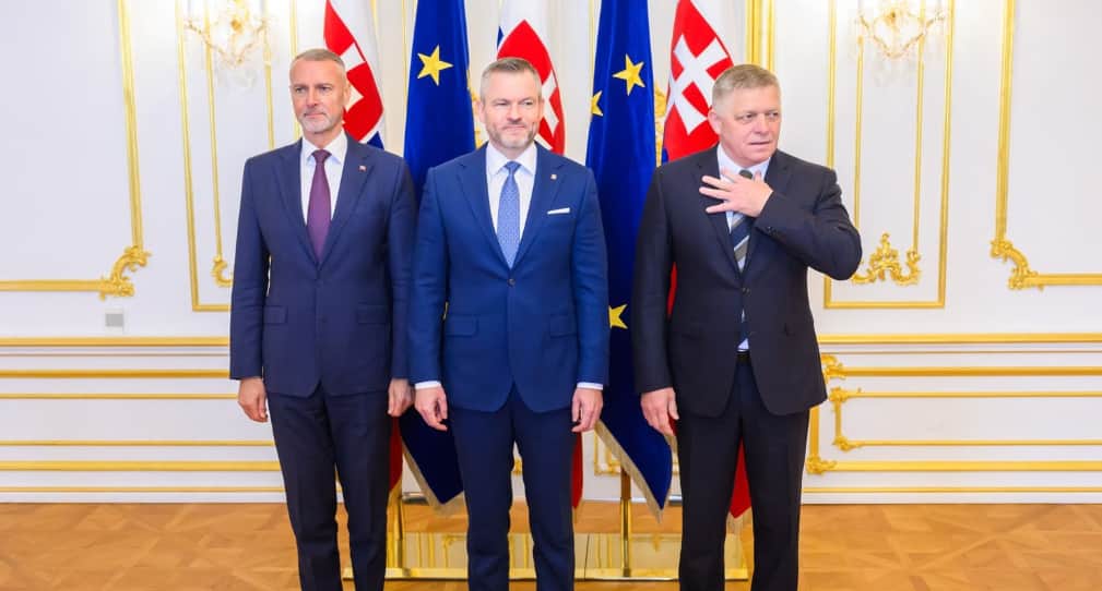 Топ-посадовці Словаччини підтвердили відмову від військової підтримки України 