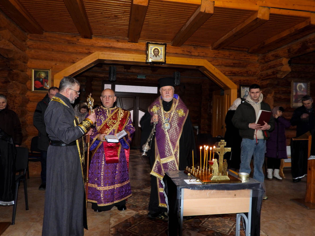 Єпископ Віктор Бедь у День національної молитви очолив літіюза полеглими українськими воїнами та жертвами російсько-української війни 2014–2026 рр.