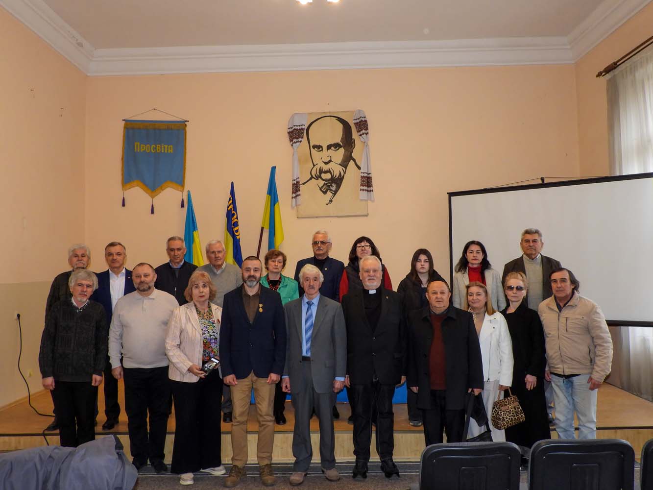 В Ужгороді презентували біобібліографічний покажчик Павла Федаки, доктора історичних наук, почесного професора, борця за незалежність України у ХХ столітті