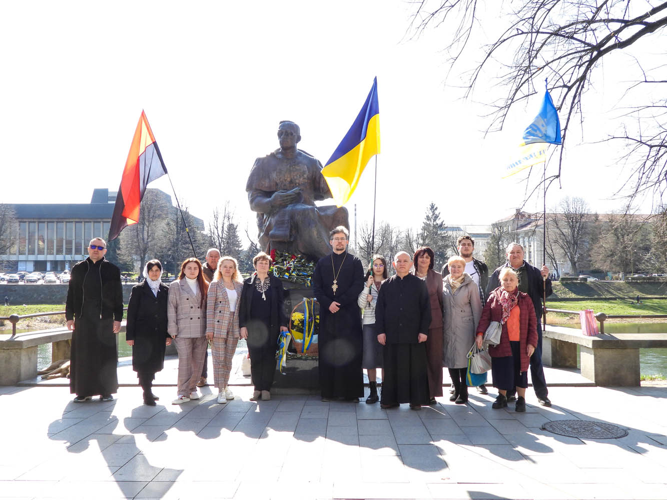 В Ужгороді представники української громадськості та ПЦУ відзначили 87-му річницю проголошення держави Карпатської України