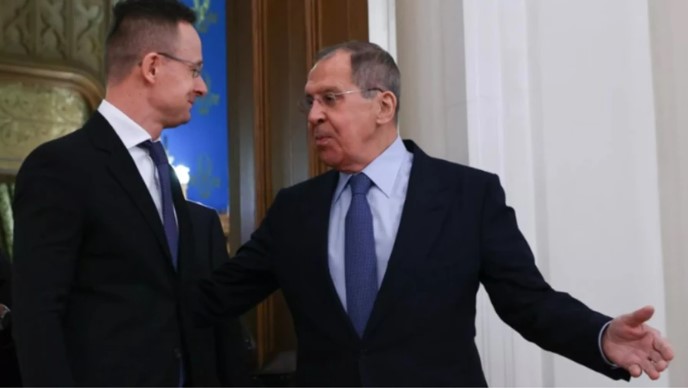 Сійярто просив Лаврова посприяти партії Фіцо перемогти на виборах у Словаччині – ЗМІ