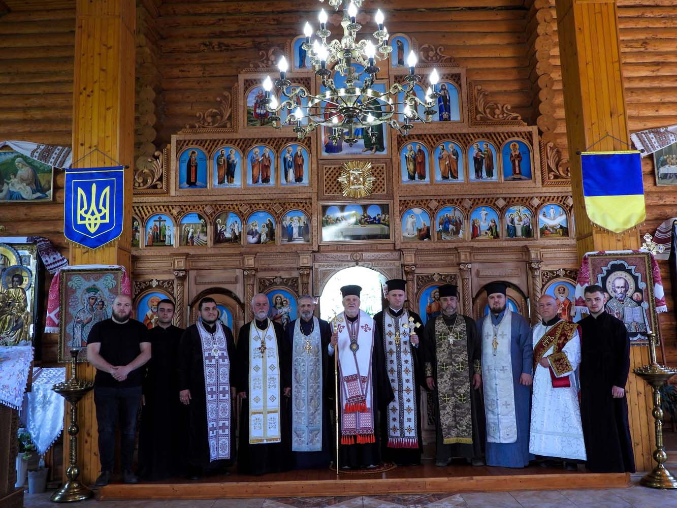 Уповноважені представники єпархіального духовенства привітали єпископа Мукачівського і Карпатського Віктора Бедь із Днем народження та соборно відслужили подячний молебень