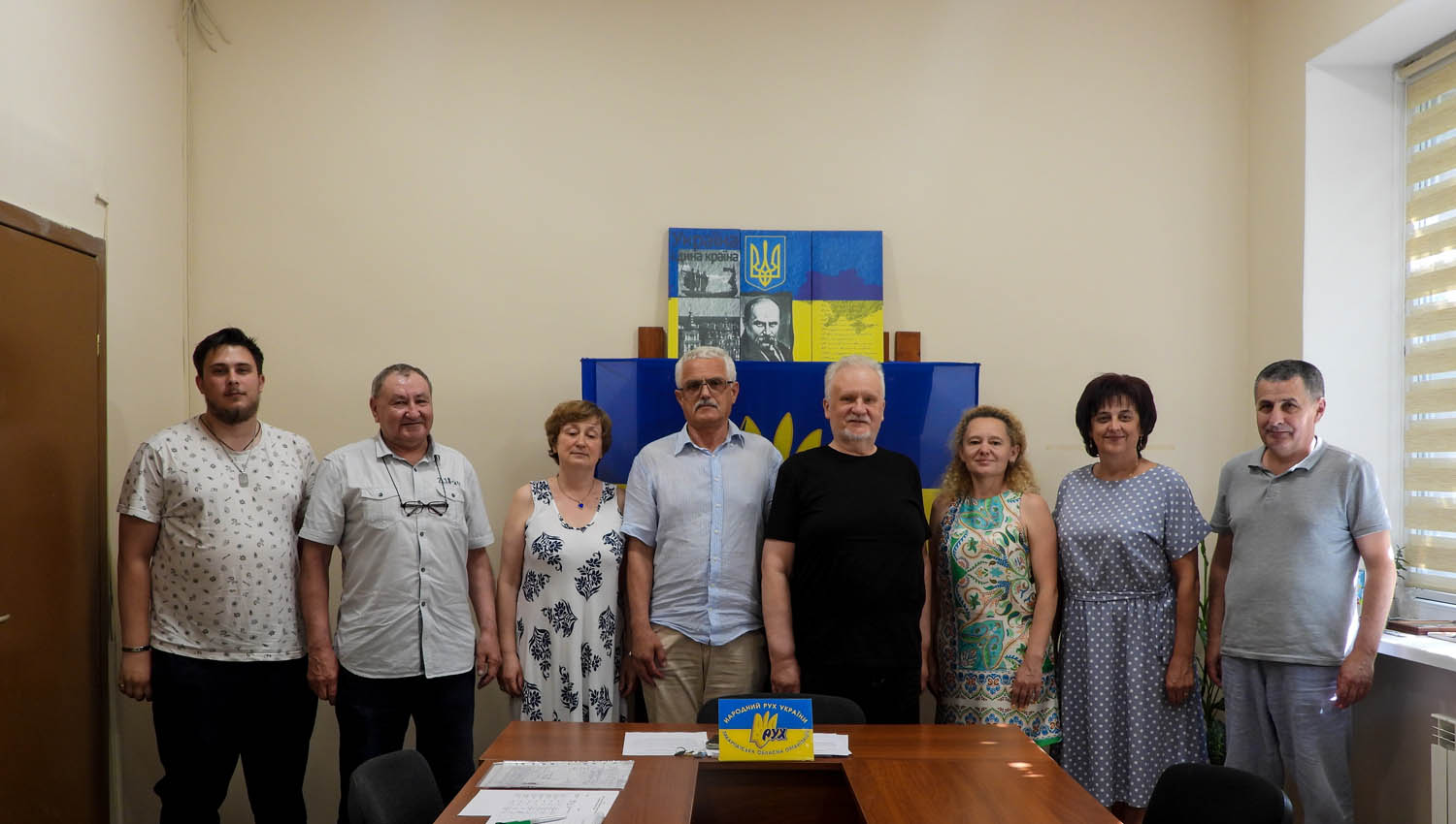 Провід Закарпатської крайової організації Народного Руху України ухвалив рішення про прийом до членів НРУ Марії Жабляк та Петра Дешка