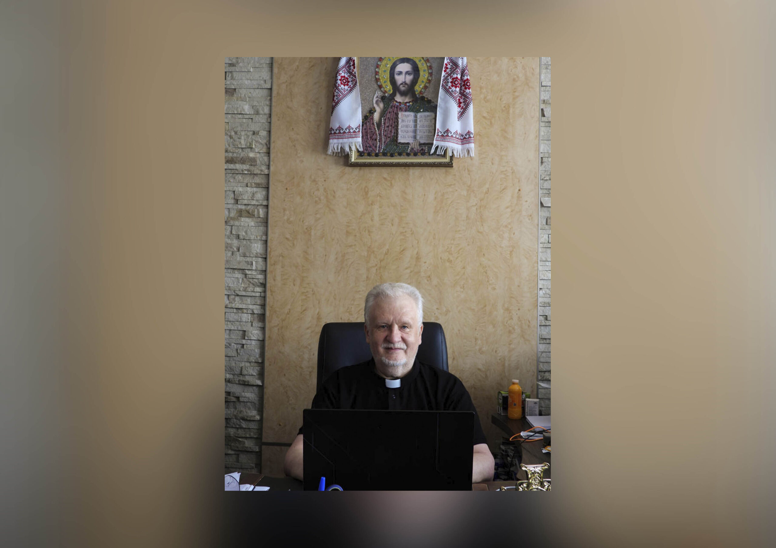 Голова Всеукраїнського товариства борців за незалежність України у ХХ столітті єпископ Віктор Бедь взяв участь у нараді Офісу Президента України з питань Українського національного пантеону та вшанування борців за незалежність